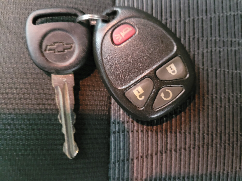 2017 Chevrolet Traverse in Taylor, MI 48180 - 2469037 32