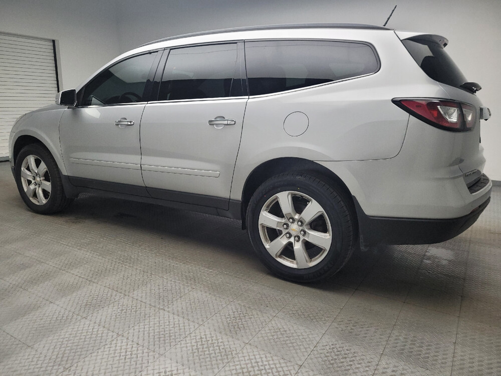 2017 Chevrolet Traverse in Taylor, MI 48180 - 2469037 3