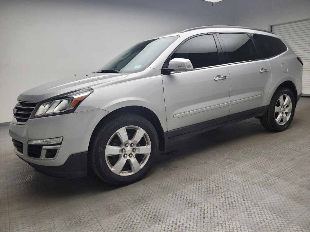 2017 Chevrolet Traverse in Taylor, MI 48180 - 2469037 2