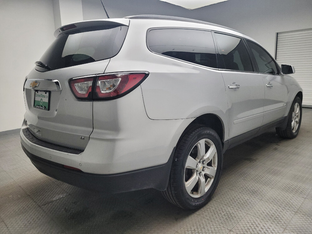 2017 Chevrolet Traverse in Taylor, MI 48180 - 2469037 9