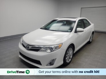 2014 Toyota Camry in Lombard, IL 60148