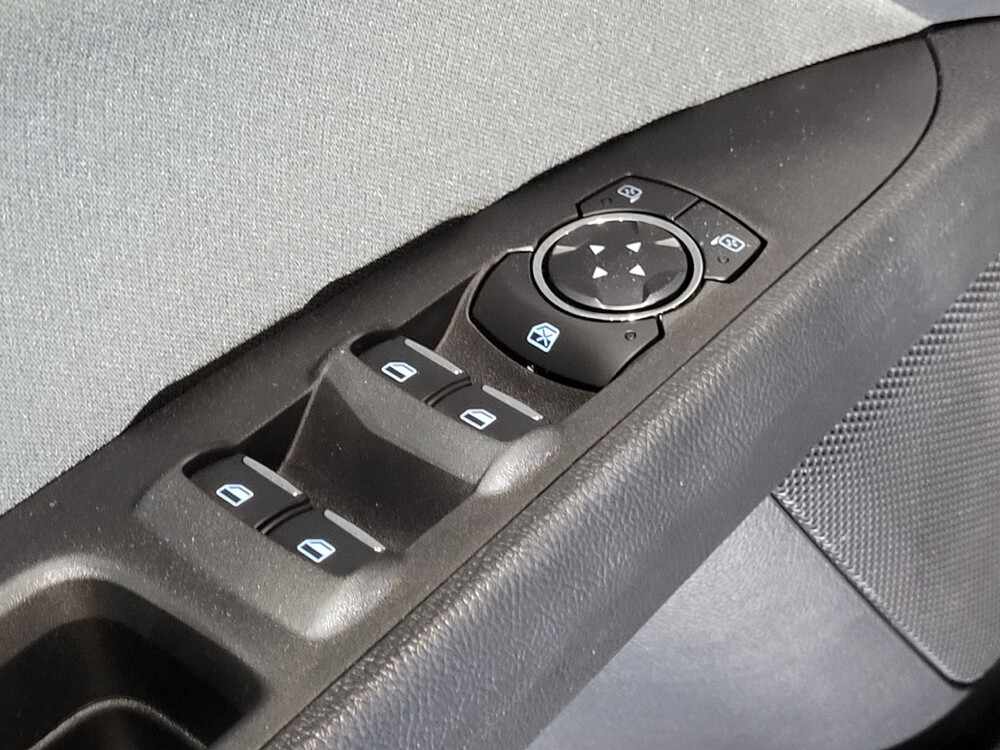 2018 Ford Fusion in Williamstown, NJ 8094 - 2469114 27