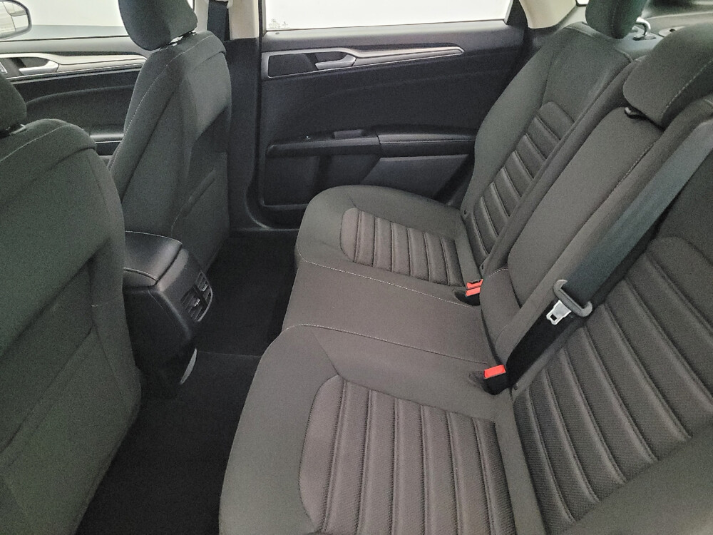 2018 Ford Fusion in Williamstown, NJ 8094 - 2469114 18