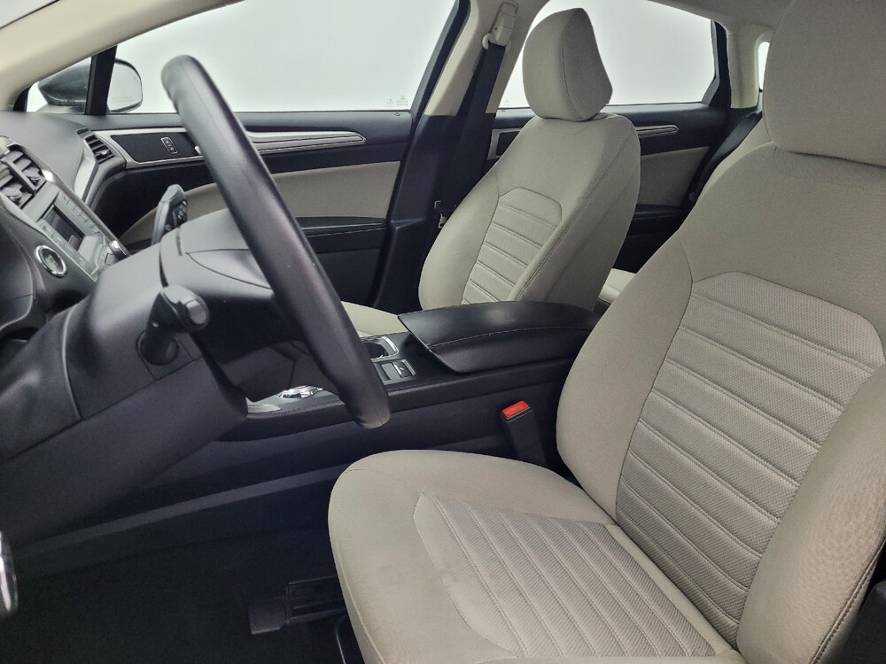 2020 Ford Fusion in Gainesville, FL 32609 - 2469375 17