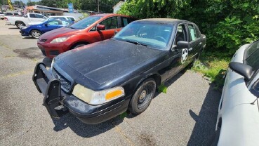 2002 Ford Crown Victoria in Cartersville, GA 30120