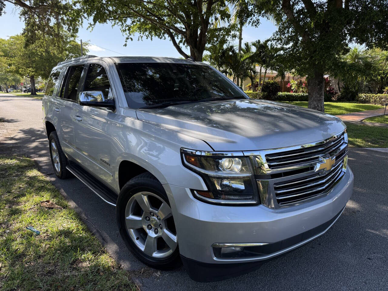2015 Chevrolet Tahoe in Hollywood, FL 33023-1906 - 2469421 13