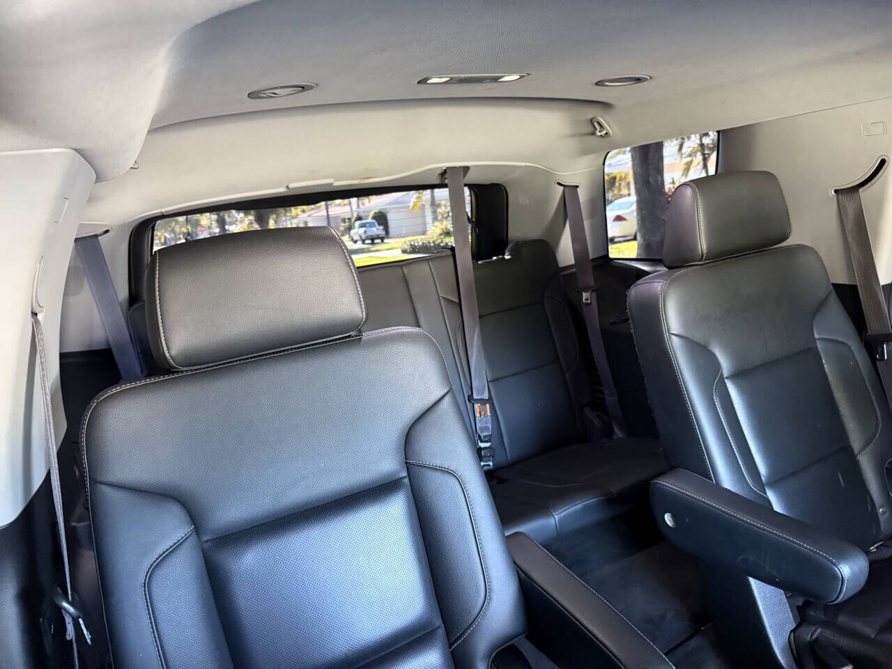 2015 Chevrolet Tahoe in Hollywood, FL 33023-1906 - 2469421 16