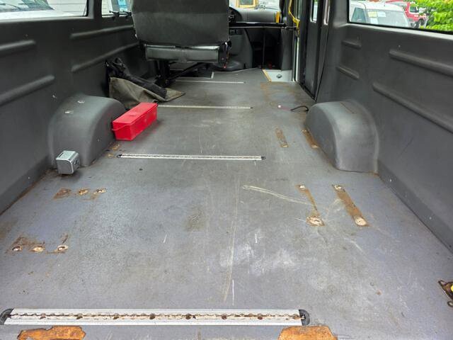 2008 Ford E-350 and Econoline 350 in Blauvelt, NY 10913 - 2469425 26