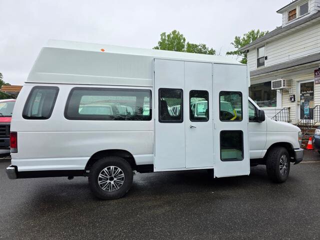 2008 Ford E-350 and Econoline 350 in Blauvelt, NY 10913 - 2469425 8