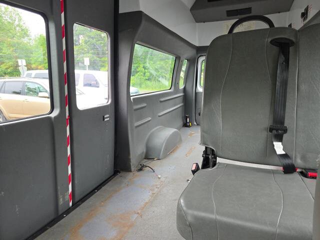 2008 Ford E-350 and Econoline 350 in Blauvelt, NY 10913 - 2469425 22