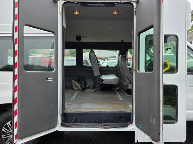 2008 Ford E-350 and Econoline 350 in Blauvelt, NY 10913 - 2469425 51