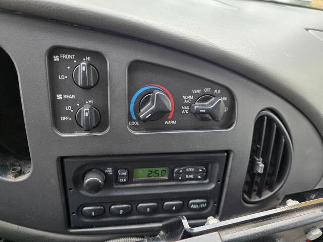 2008 Ford E-350 and Econoline 350 in Blauvelt, NY 10913 - 2469425 17