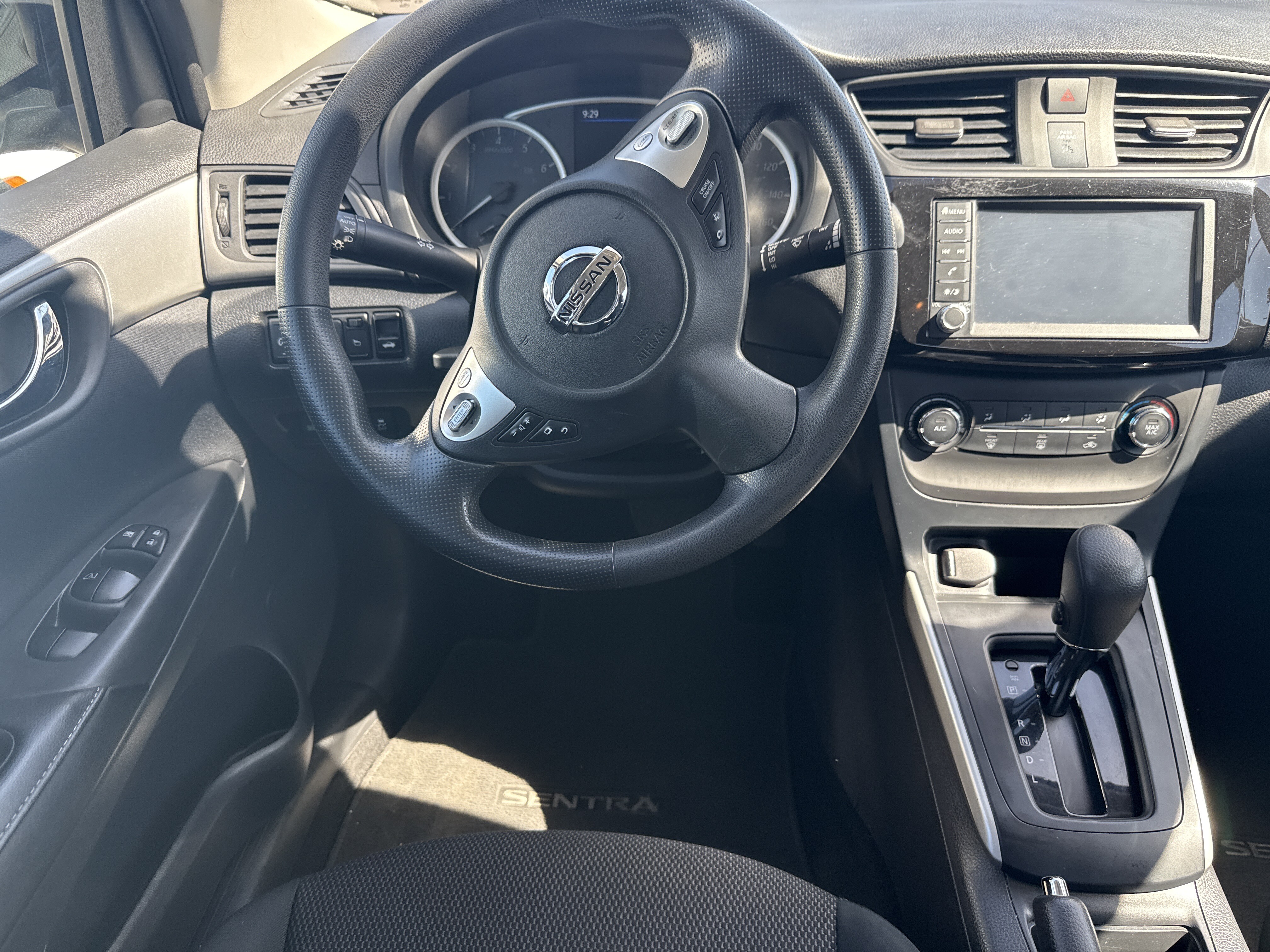 2019 Nissan Sentra in Phoenix, AZ 85022 - 2469429 16