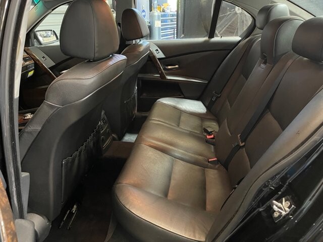 2004 BMW 530i in Conyers, GA 30094 - 2469751 17