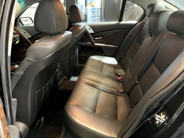 2004 BMW 530i in Conyers, GA 30094 - 2469751 36