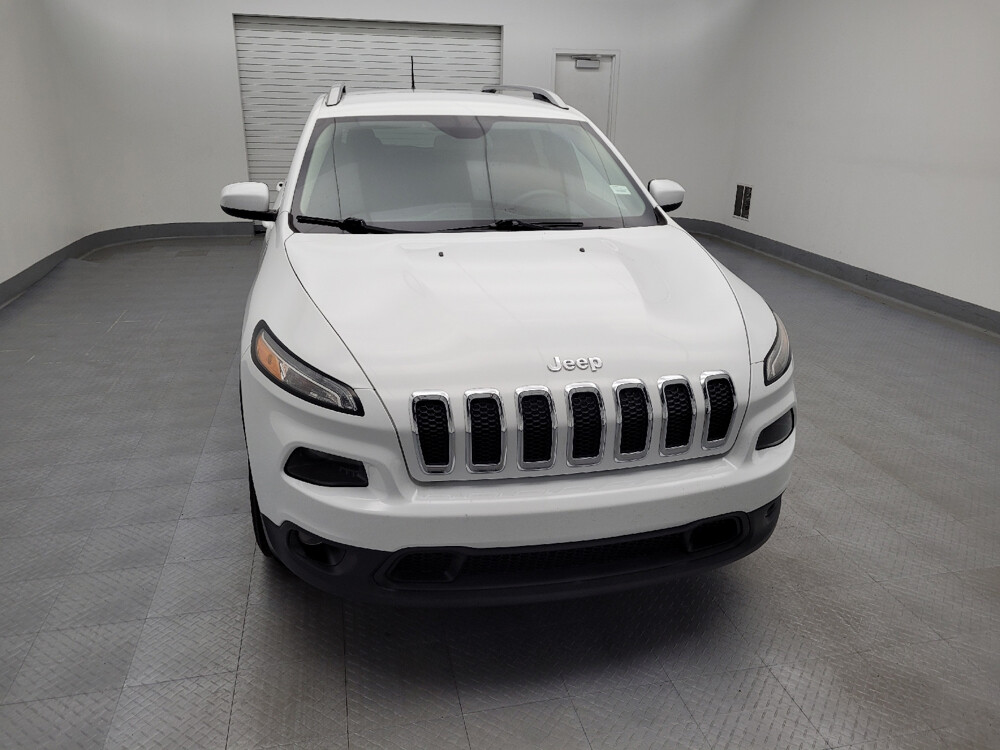 2018 Jeep Cherokee in Miamisburg, OH 45342 - 2469941 14