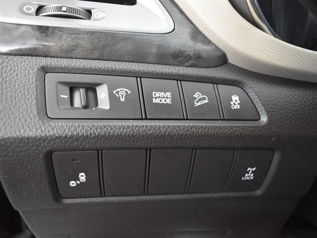 2017 Hyundai Santa Fe in Winchester, VA 22602 - 5741156 14