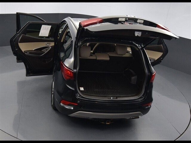 2017 Hyundai Santa Fe in Winchester, VA 22602 - 5741156 101