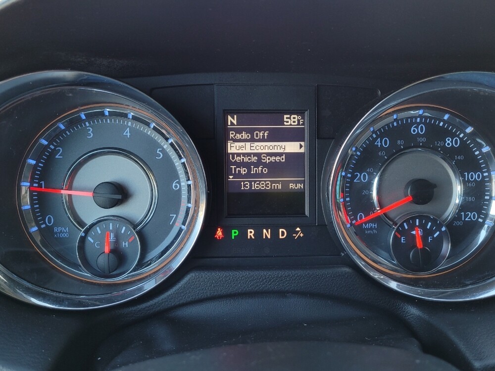 2016 Chrysler Town & Country in Lexington, KY 40509 - 5741285 23