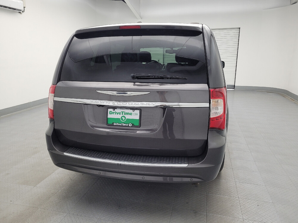 2016 Chrysler Town & Country in Lexington, KY 40509 - 5741285 7