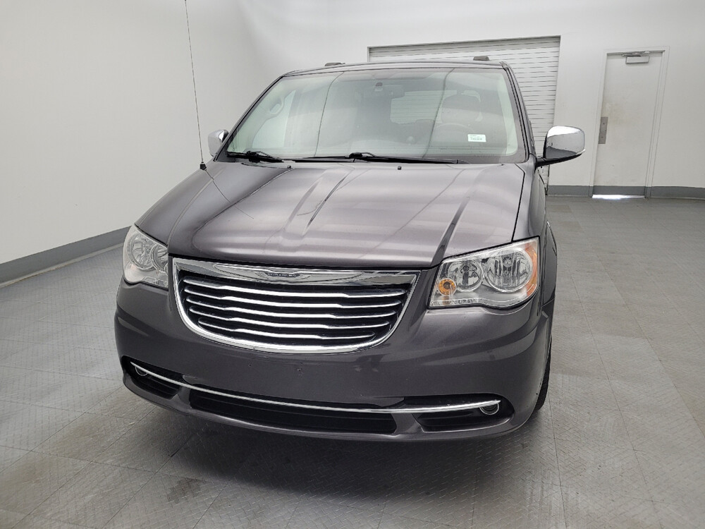 2016 Chrysler Town & Country in Lexington, KY 40509 - 5741285 15