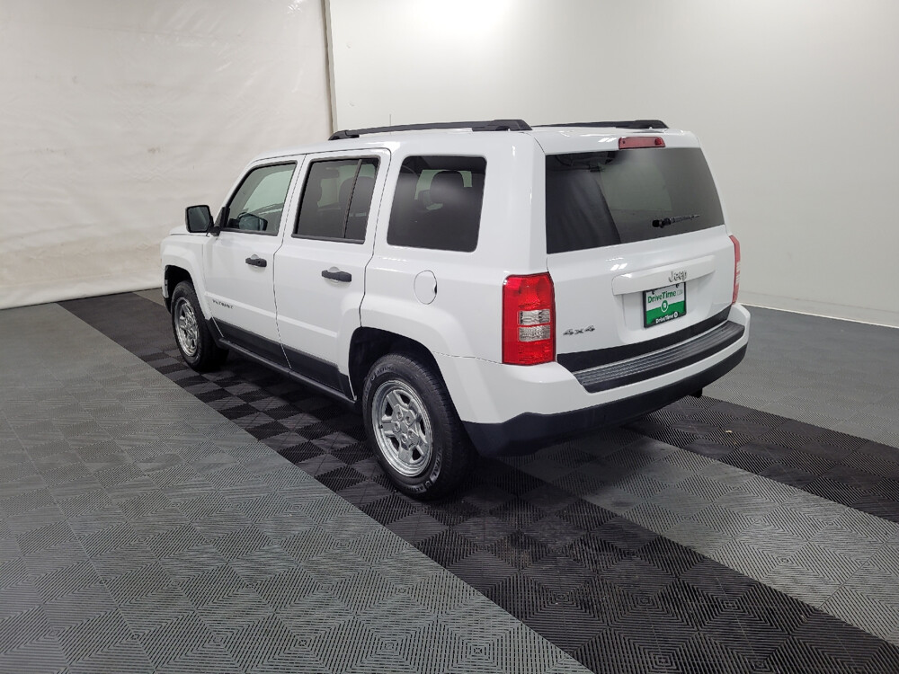 2015 Jeep Patriot in Pittsburgh, PA 15237 - 5741464 3