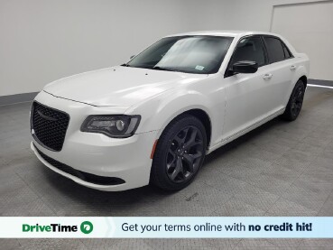 2020 Chrysler 300 in Madison, TN 37115