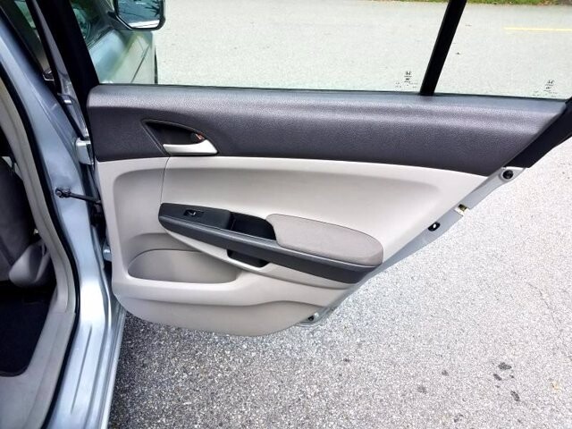 2009 Honda Accord in Belleville, NJ 07109-2923 - 942364 35